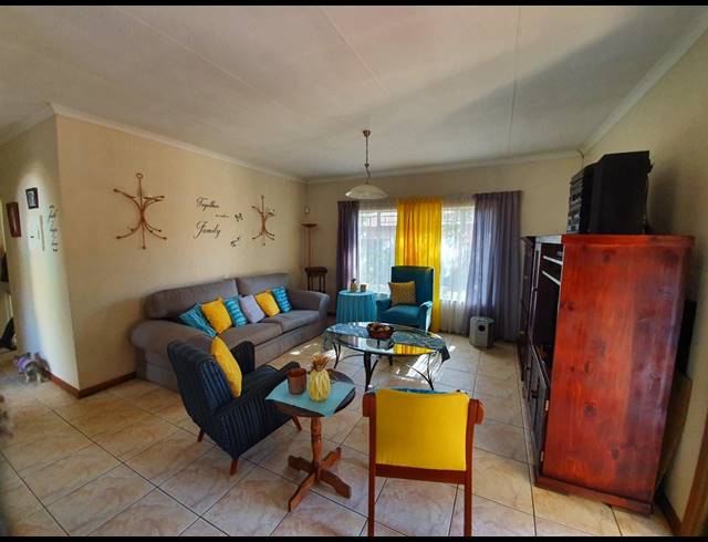3 BEDROOM HOUSE SOLD IN THE ORCHARDS